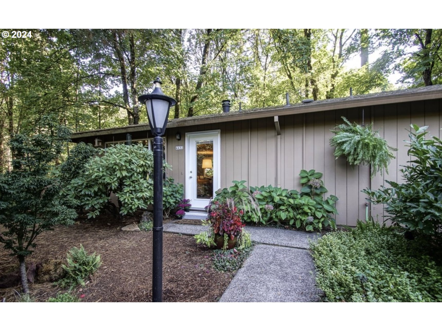 4432 Northwest Barnes Road Portland, OR 97210 - Photo 1 of 36