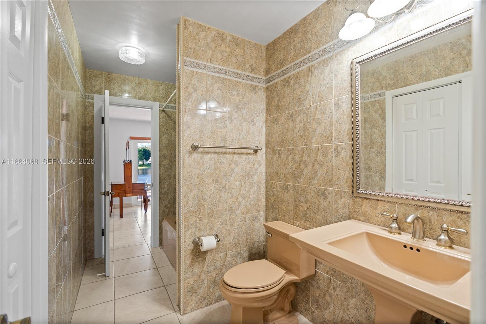 14760 Lewis Road, Unit 14760 Miami Lakes, FL 33014 - Photo 33 of 45