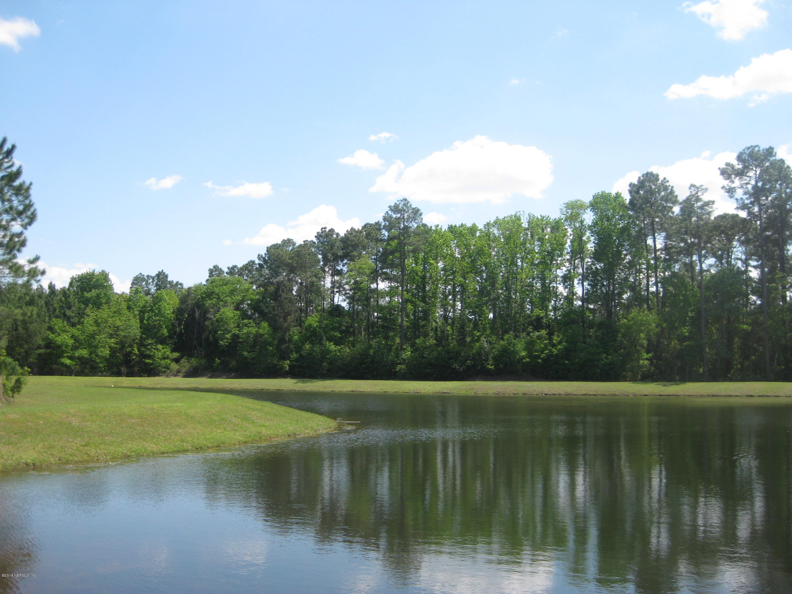 5908 Round Table Road Jacksonville, FL 32254 - Photo 4 of 23 community lake
