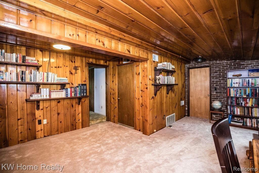 241 Ruppert Street Commerce Township, MI 48382 - Photo 28 of 51 7E8A4236.jpg