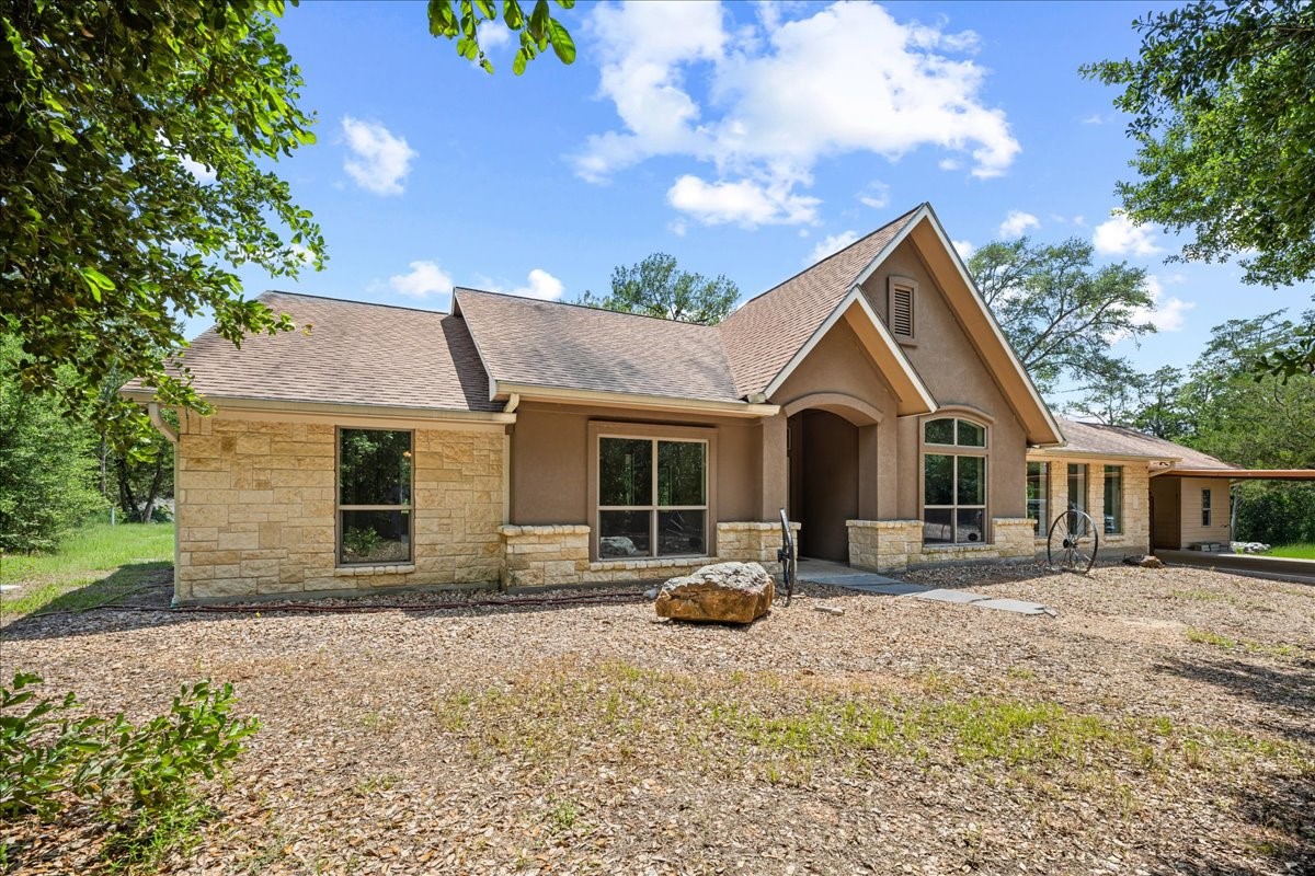 7750 Rolling Creek Road Burton, TX 77835 - Photo 3 of 42