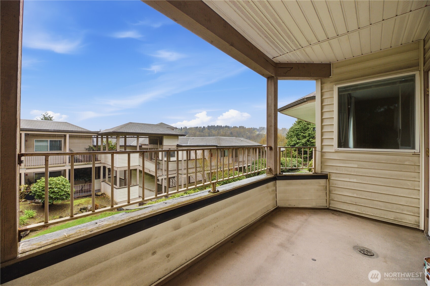 15340 Macadam Road South, Unit B206 Tukwila, WA 98188 - Photo 19 of 29 a view of a balcony with city view