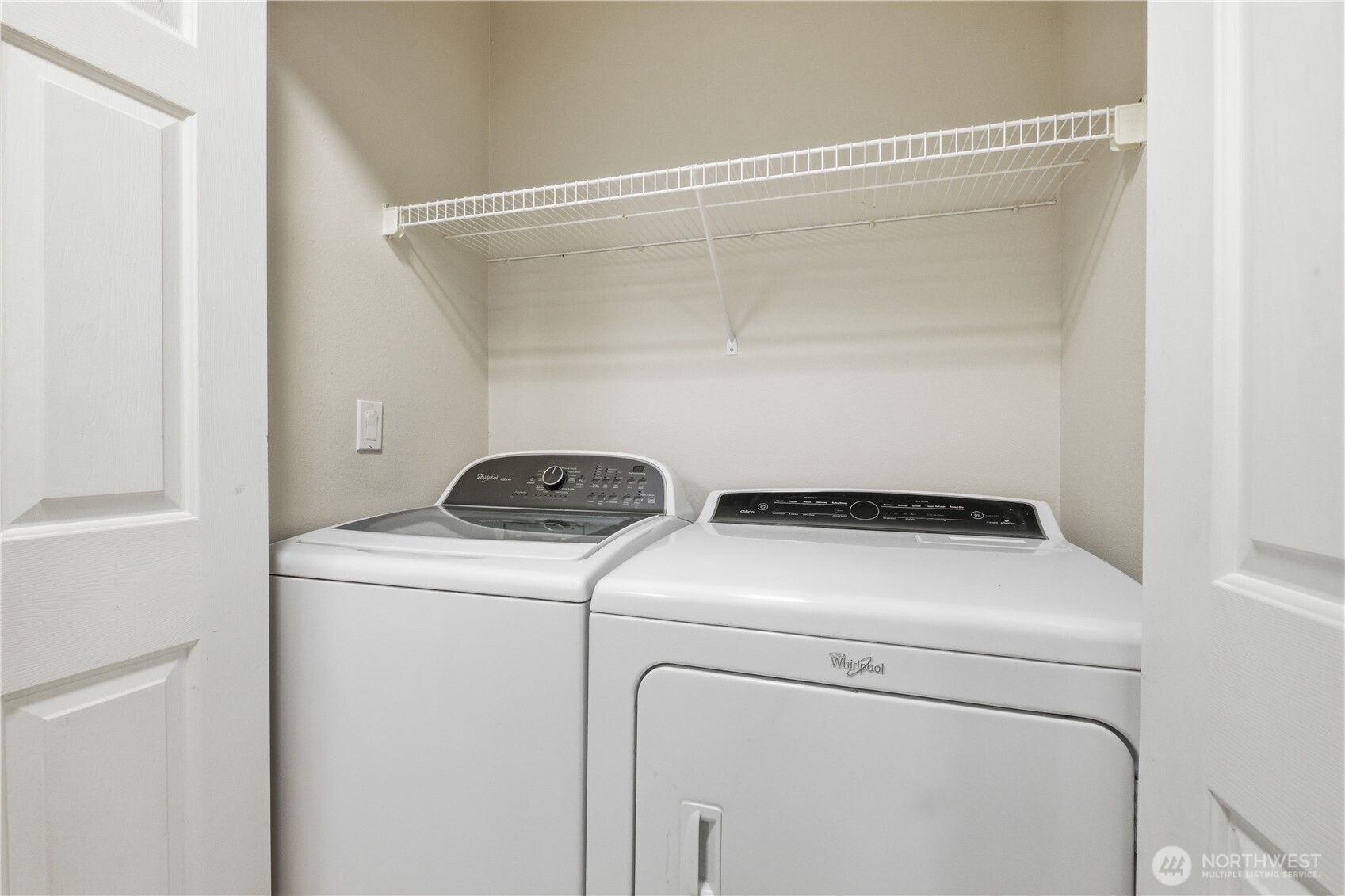 15340 Macadam Road South, Unit B206 Tukwila, WA 98188 - Photo 25 of 29 a utility room with dryer and washer