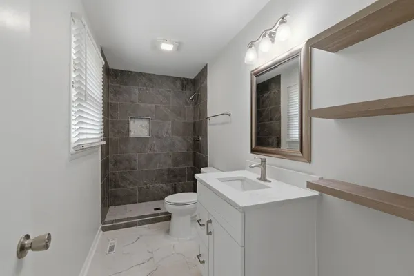 $3,100 | 124 Country Club Drive, Hendersonville, TN 37075