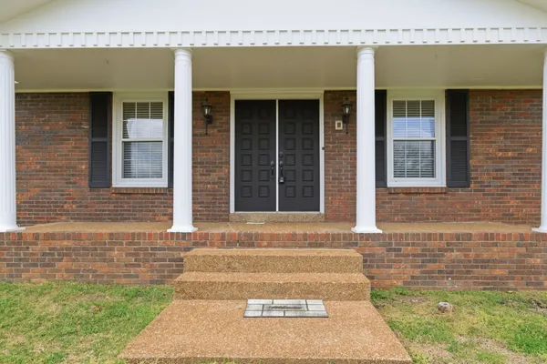 $3,100 | 124 Country Club Drive, Hendersonville, TN 37075