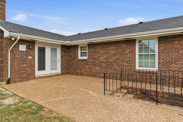 $3,100 | 124 Country Club Drive, Hendersonville, TN 37075