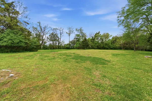$3,100 | 124 Country Club Drive, Hendersonville, TN 37075