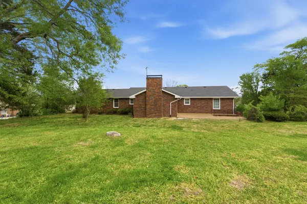 $3,100 | 124 Country Club Drive, Hendersonville, TN 37075