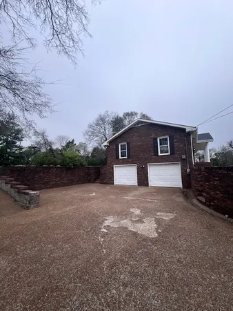 $3,100 | 124 Country Club Drive, Hendersonville, TN 37075