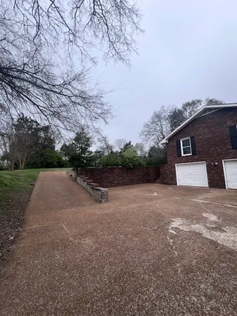 $3,100 | 124 Country Club Drive, Hendersonville, TN 37075