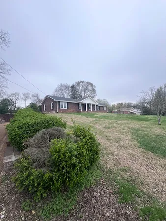 $3,100 | 124 Country Club Drive, Hendersonville, TN 37075