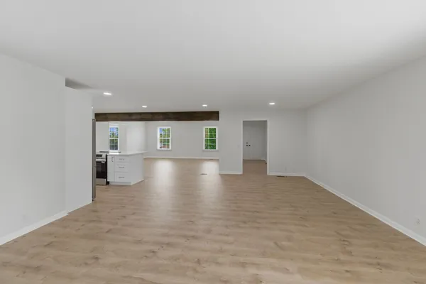 $3,100 | 124 Country Club Drive, Hendersonville, TN 37075