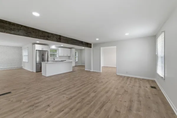 $3,100 | 124 Country Club Drive, Hendersonville, TN 37075
