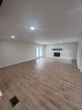 $3,100 | 124 Country Club Drive, Hendersonville, TN 37075