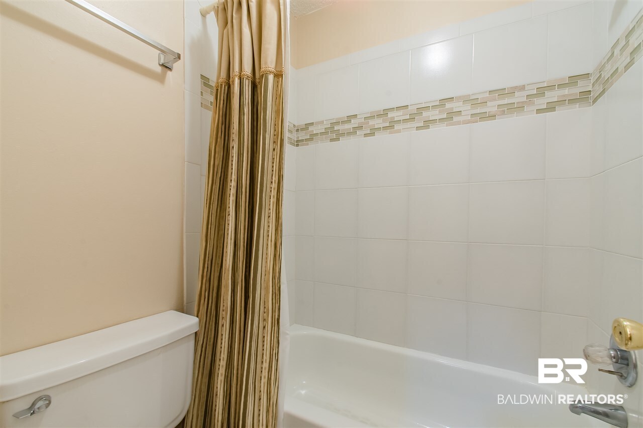 104 Lejay Circle Daphne, AL 36526 - Photo 23 of 40