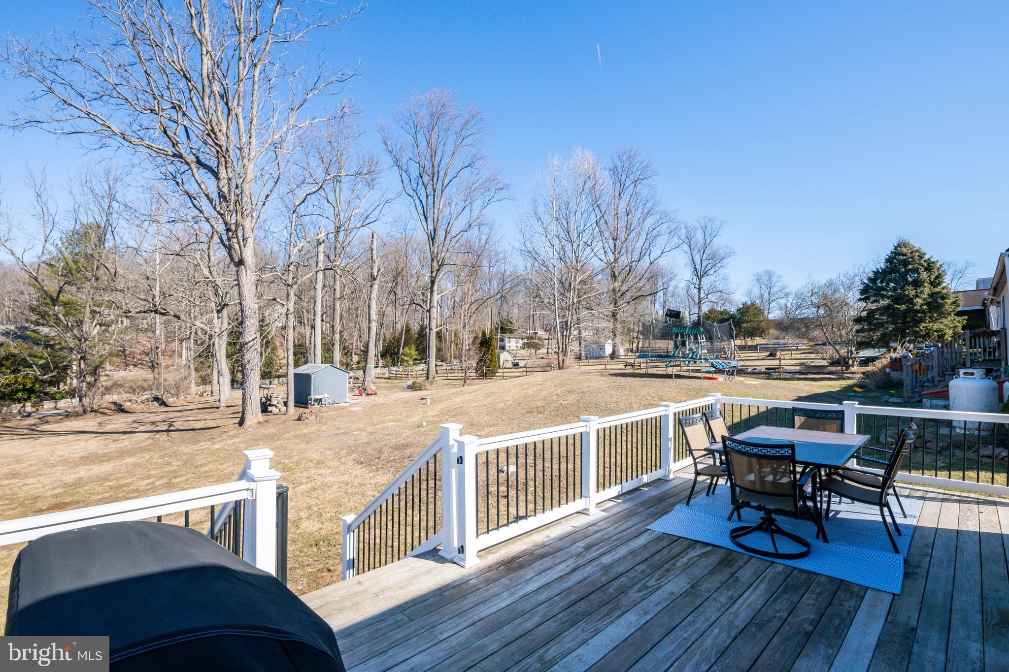 25 Langoma Road Elverson, PA 19520 - Photo 33 of 41 Maintenance free railing and solid deck boards
