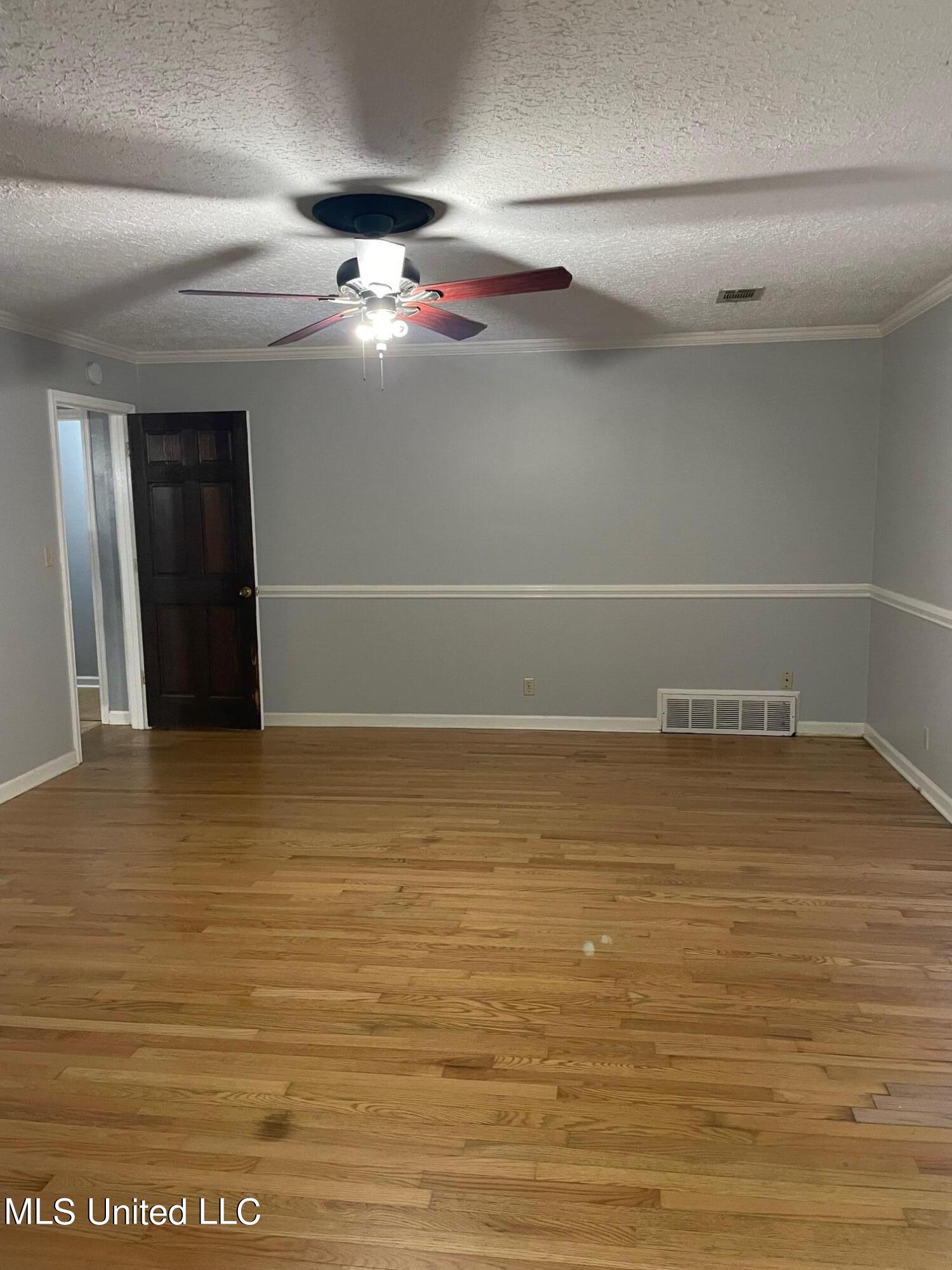1335 McIngvale Road Nesbit, MS 38651 - Photo 5 of 16 IMG_2215