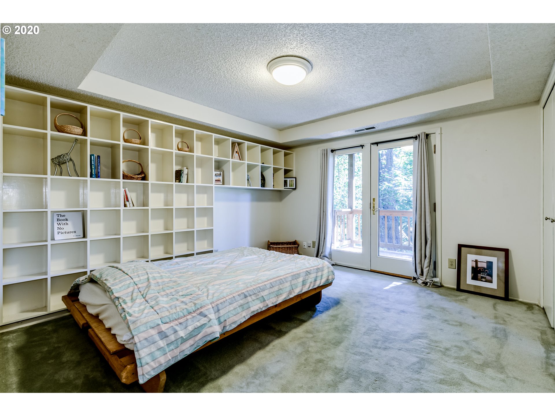 2880 Spring Boulevard Eugene, OR 97403 - Photo 25 of 32 Gallery Image 25