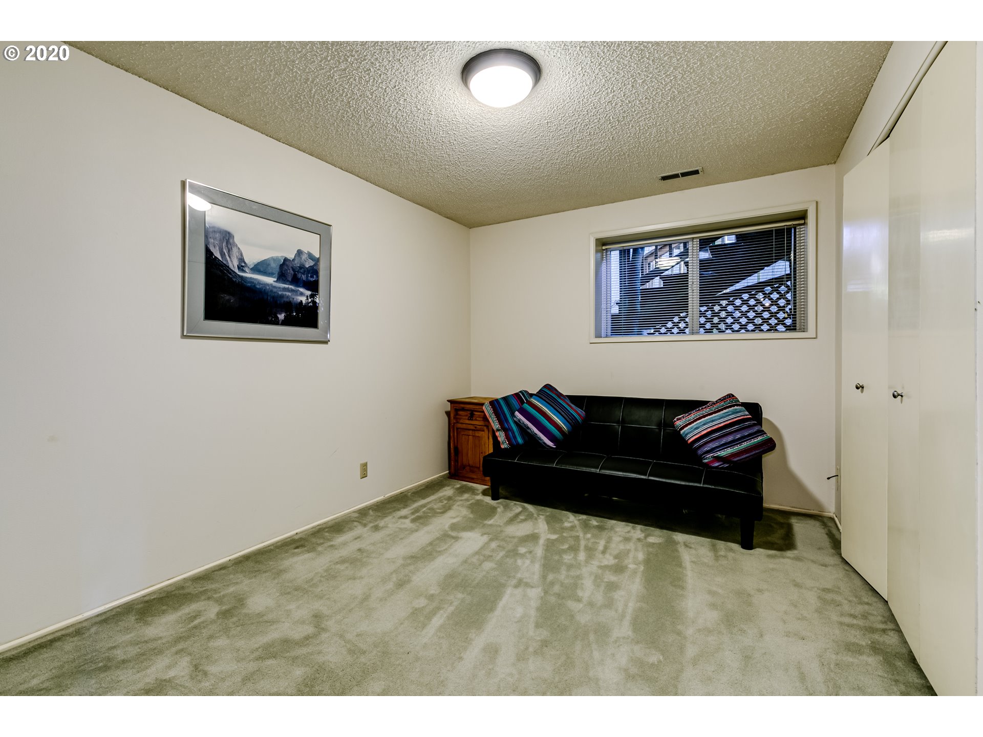 2880 Spring Boulevard Eugene, OR 97403 - Photo 26 of 32 Gallery Image 26