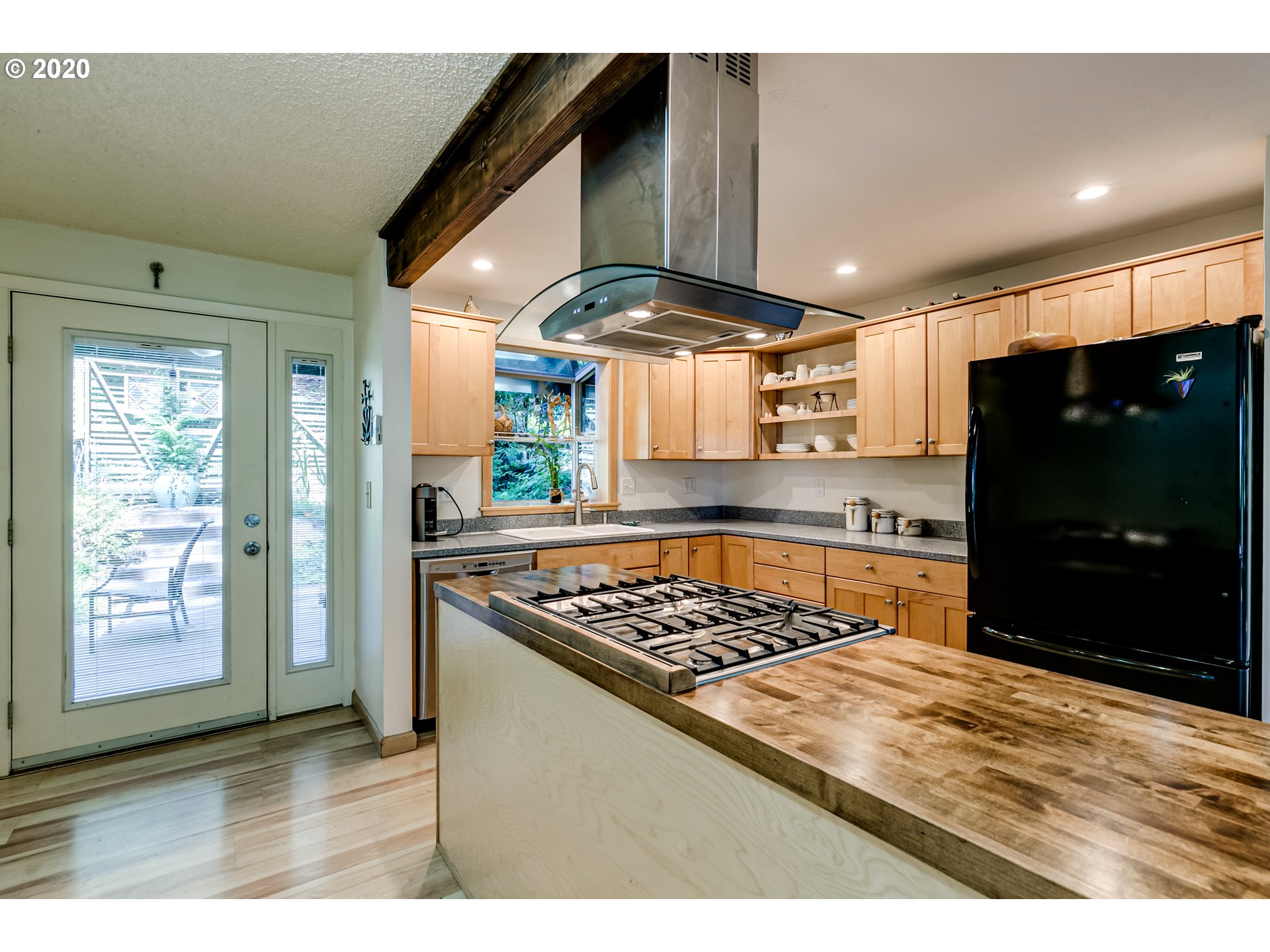 2880 Spring Boulevard Eugene, OR 97403 - Photo 7 of 32 Gallery Image 7