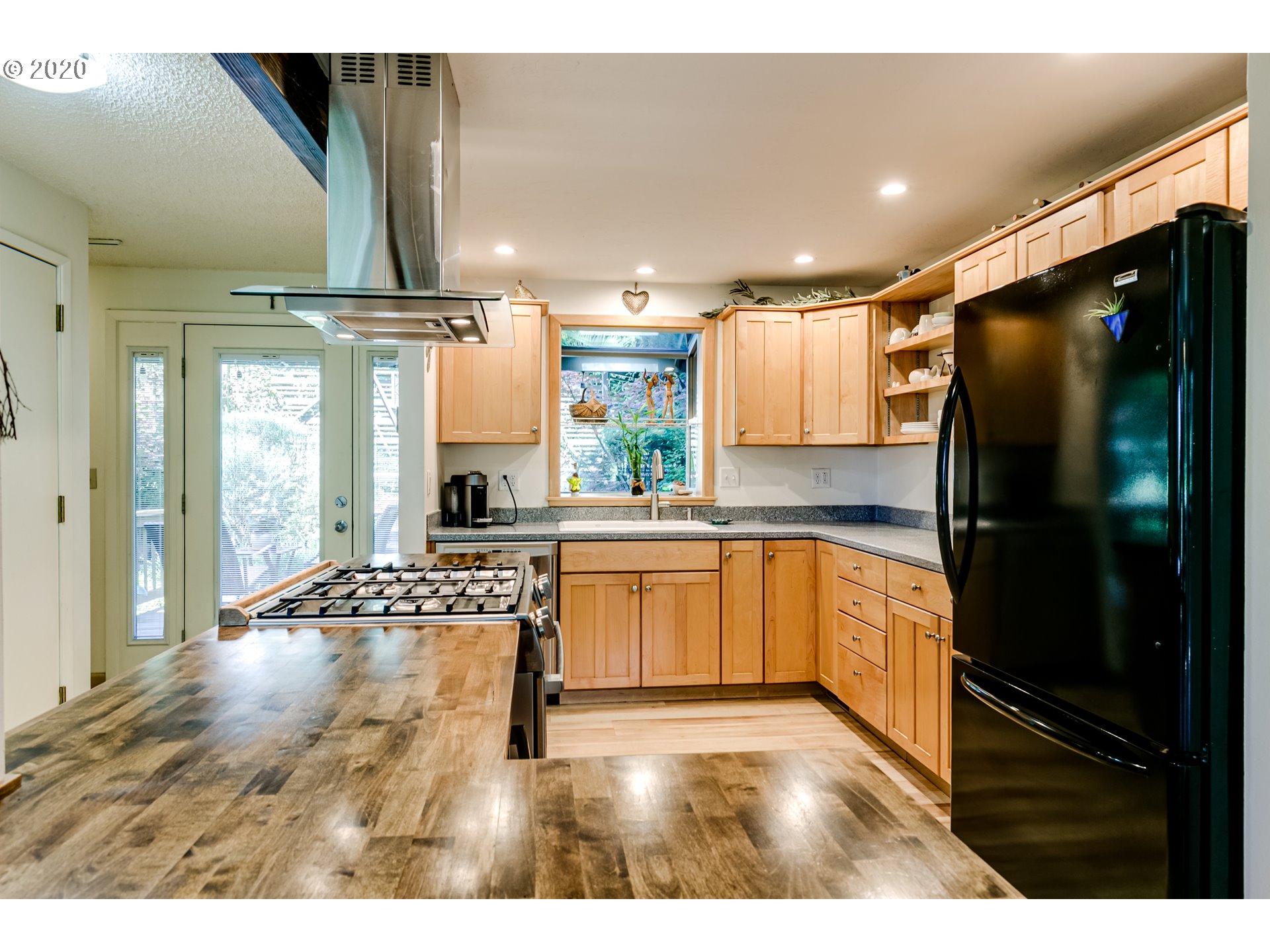 2880 Spring Boulevard Eugene, OR 97403 - Photo 8 of 32 Gallery Image 8