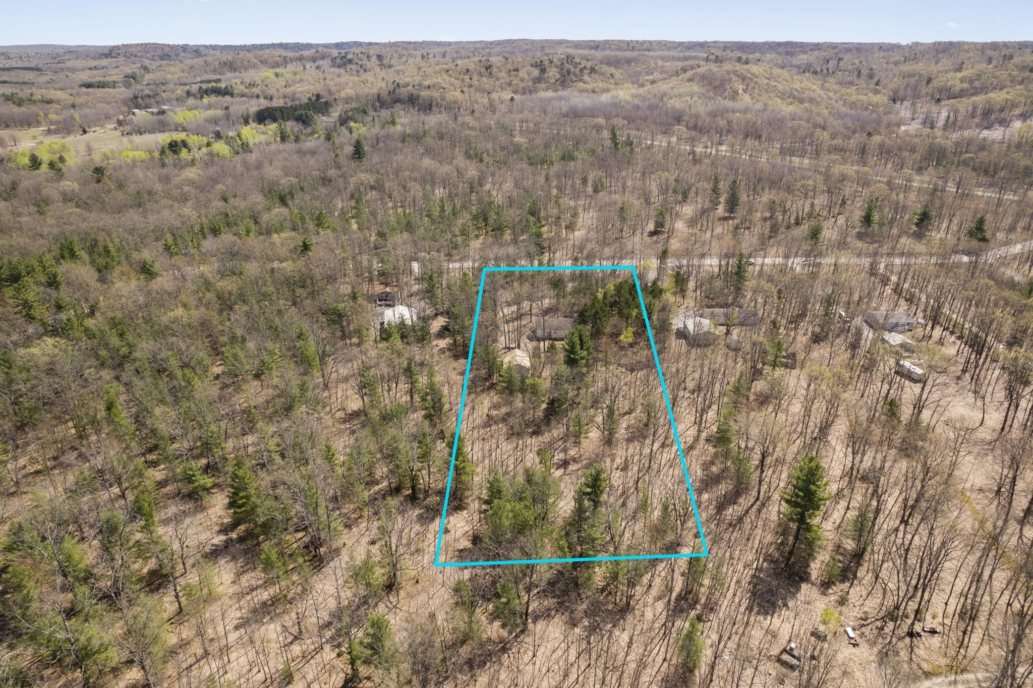 8372 Albrecht Road Interlochen, MI 49643 - Photo 33 of 38