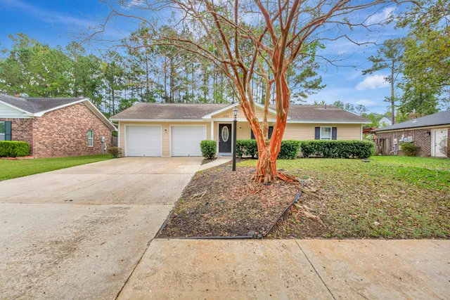 $1,950 | 232 Mohican Circle, Summerville, SC 29483