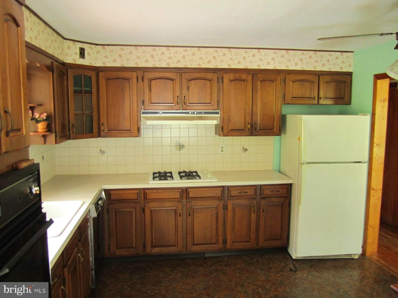 1219 Nissley Road Lancaster, PA 17601 - Photo 13 of 22 Gallery Image 13