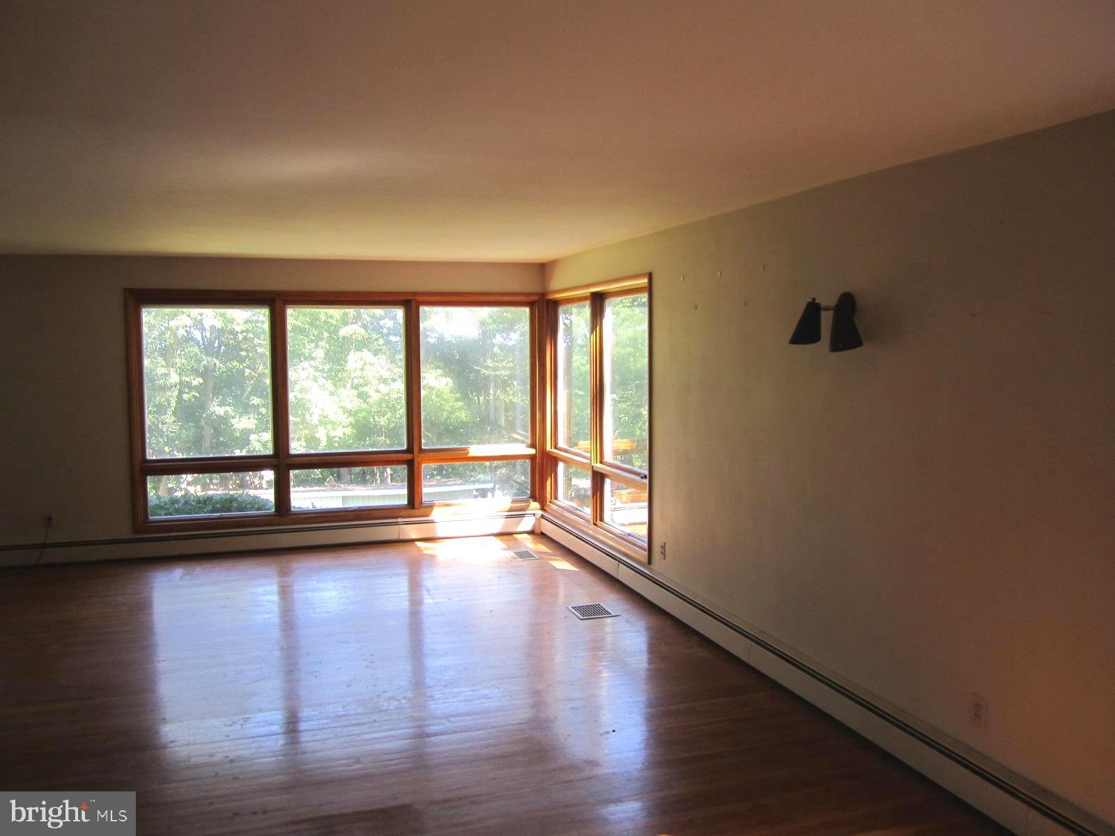 1219 Nissley Road Lancaster, PA 17601 - Photo 3 of 22 Gallery Image 3
