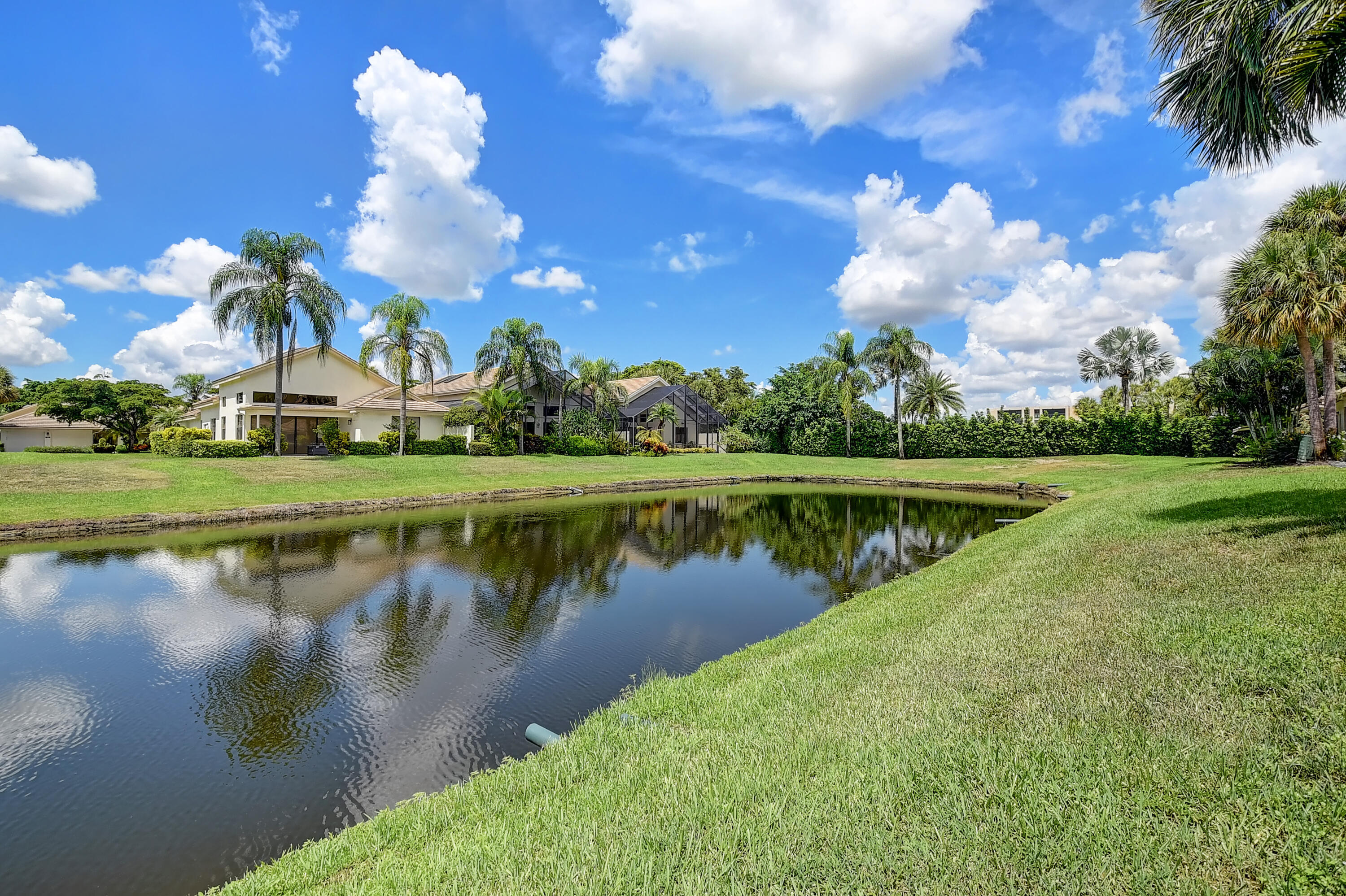 20065 Waters Edge Drive, Unit 102 Boca Raton, FL 33434 - Photo 35 of 85 4 (19)