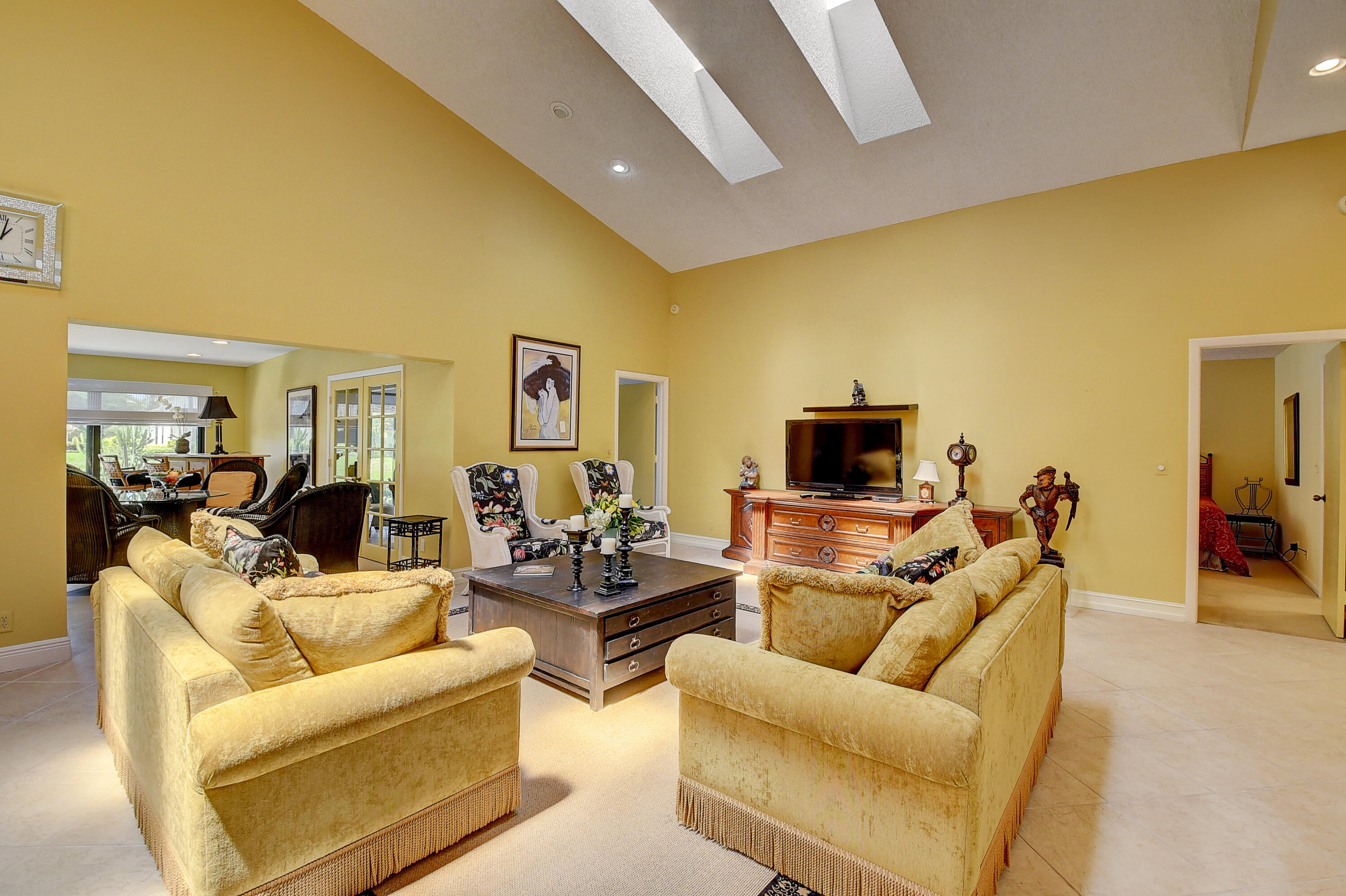 20065 Waters Edge Drive, Unit 102 Boca Raton, FL 33434 - Photo 8 of 85 4 (7)