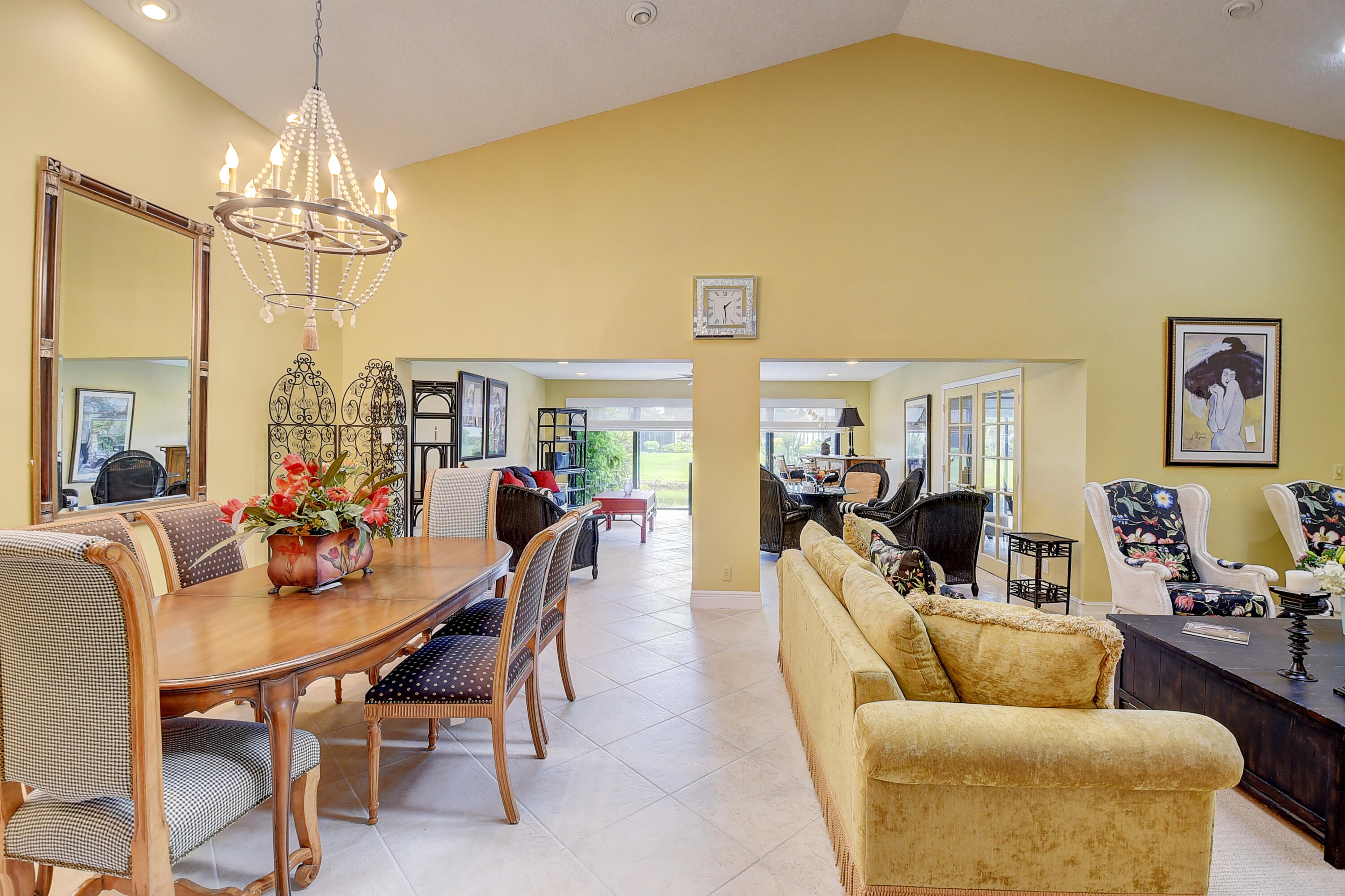 20065 Waters Edge Drive, Unit 102 Boca Raton, FL 33434 - Photo 9 of 85 4 (37)