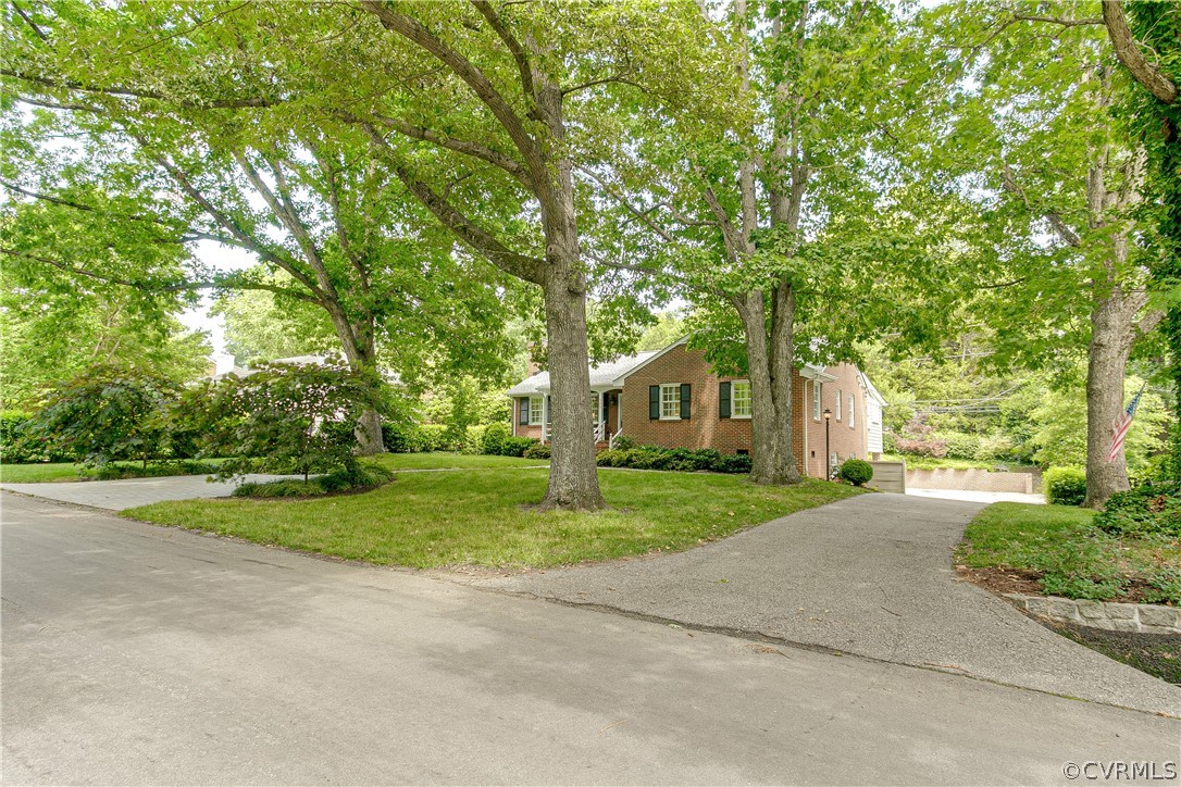 505 Ridge Top Road Henrico, VA 23229 - Photo 3 of 39 Gallery Image 3