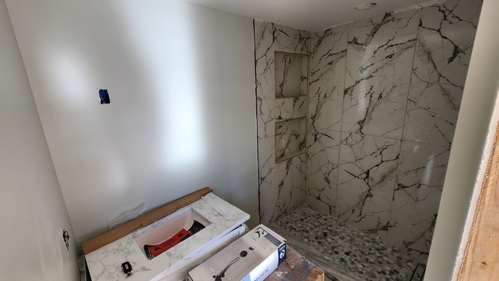 47 Laurel Street, Unit 47 Worcester, MA 01605 - Photo 12 of 23 view of a bathroom