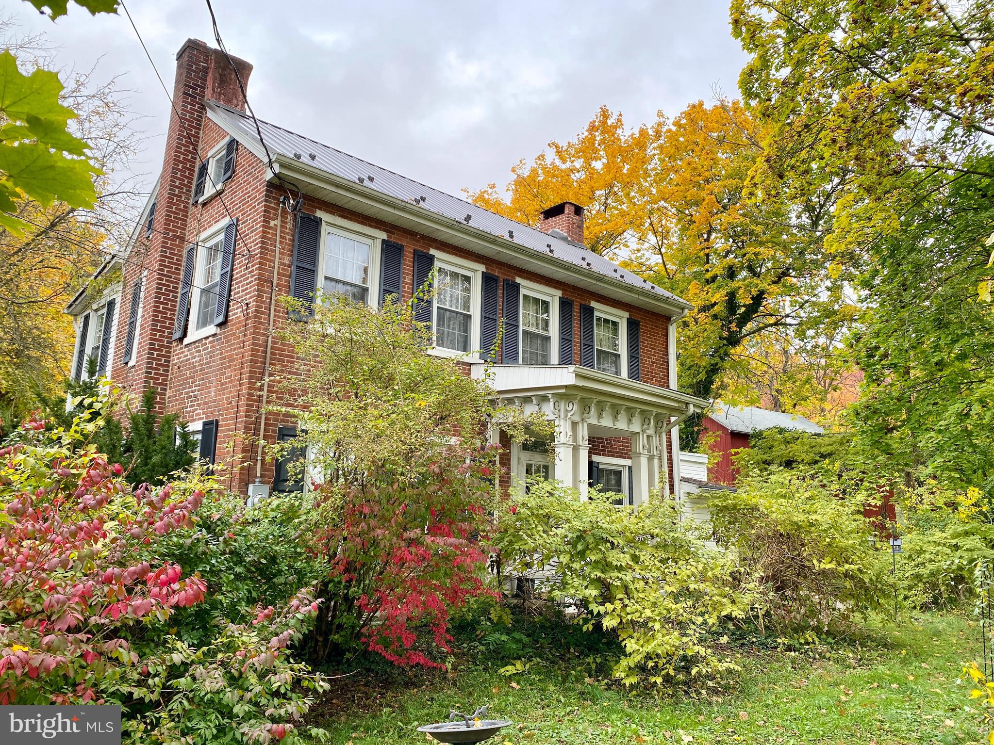 19 Poplar Road Boyertown, PA 19512 - Photo 4 of 48 Front