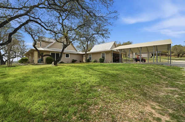 $750,000 | 24415 Singleton Bend East, Marble Falls, TX 78654