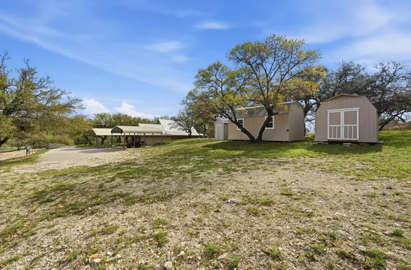 $750,000 | 24415 Singleton Bend East, Marble Falls, TX 78654