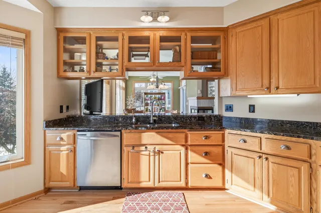 $425,000 | 15163 Claret Circle, Rosemount, MN 55068