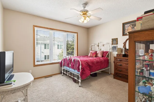 $425,000 | 15163 Claret Circle, Rosemount, MN 55068