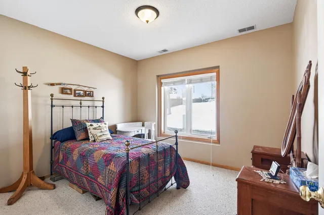 $425,000 | 15163 Claret Circle, Rosemount, MN 55068