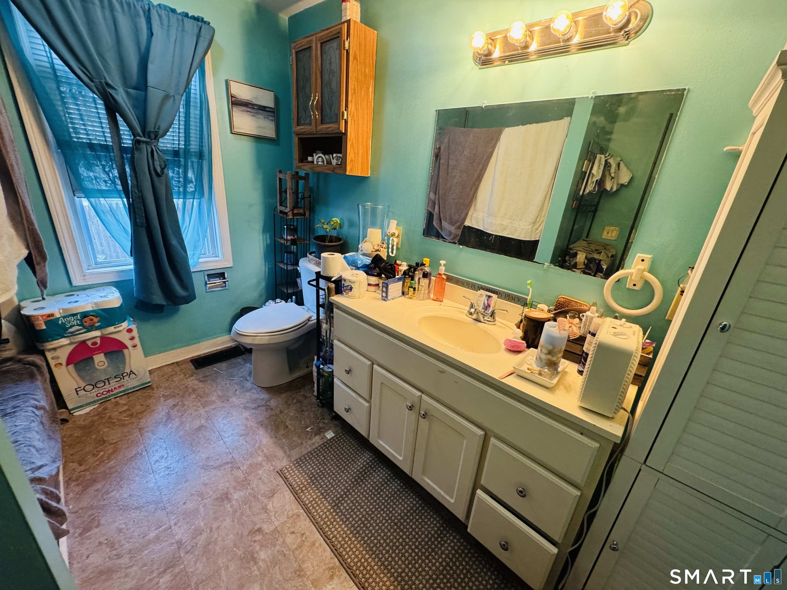 137 South Chestnut Street Plainfield, CT 06387 - Photo 12 of 18