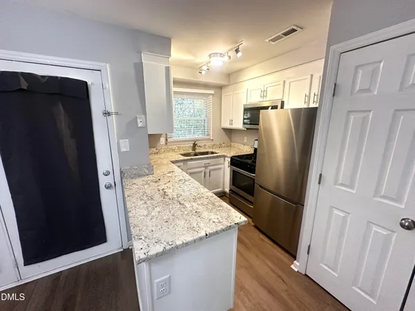 $1,400 | 4808 Blue Bird Court, Raleigh, NC 27606