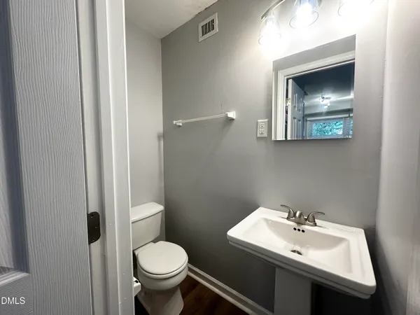 $1,400 | 4808 Blue Bird Court, Raleigh, NC 27606