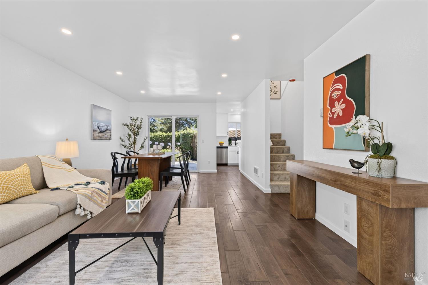 1742 Mission Boulevard Santa Rosa, CA 95409 - Photo 4 of 24