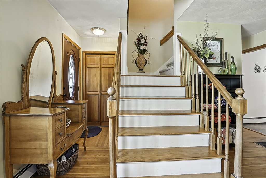280 Leominster Road Sterling, MA 01564 - Photo 8 of 38
