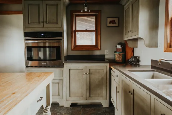 $558,000 | 9415 South 200 East, Hamlet, IN 46532