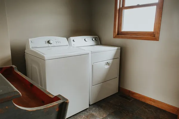 $558,000 | 9415 South 200 East, Hamlet, IN 46532