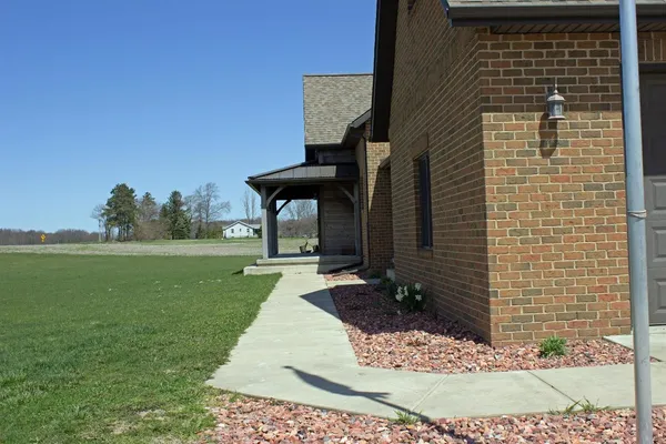 $558,000 | 9415 South 200 East, Hamlet, IN 46532