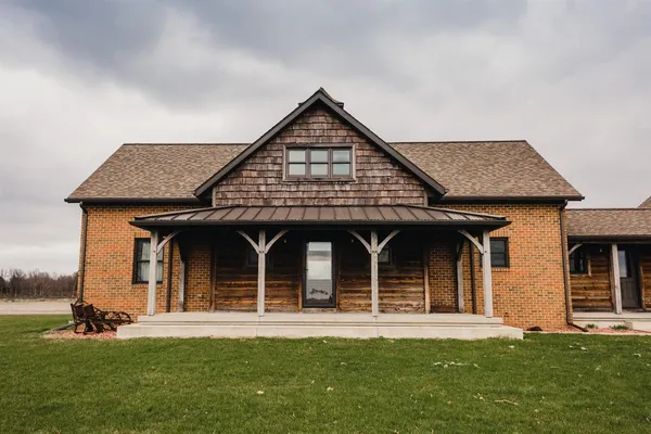 $558,000 | 9415 South 200 East, Hamlet, IN 46532