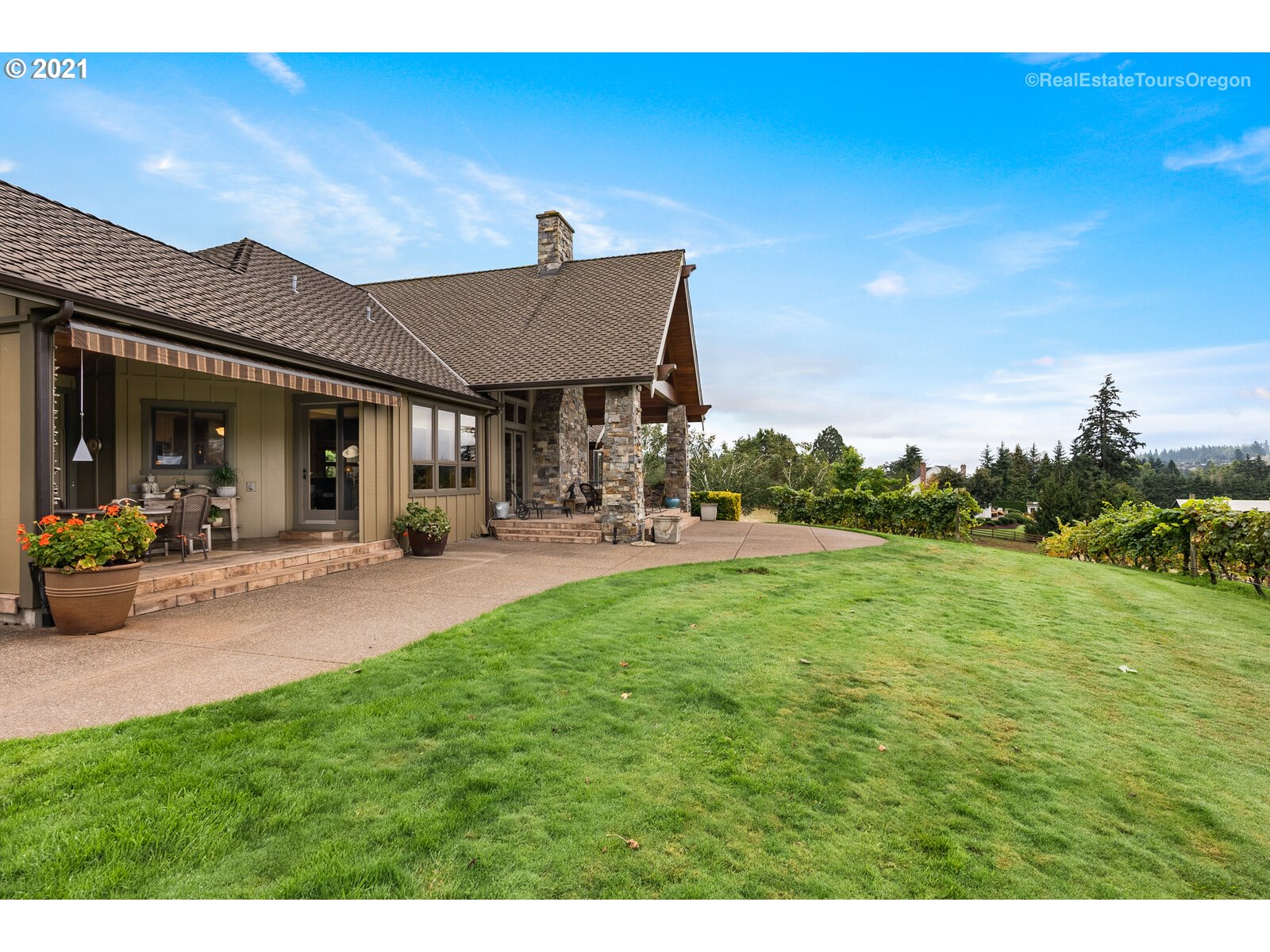 22299 Southwest Stafford Road Tualatin, OR 97062 - Photo 24 of 32 Gallery Image 24